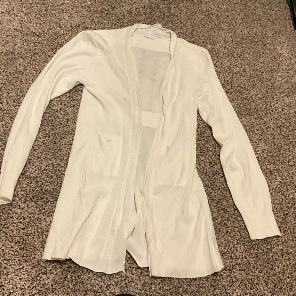 Elegant White Women's Sweater